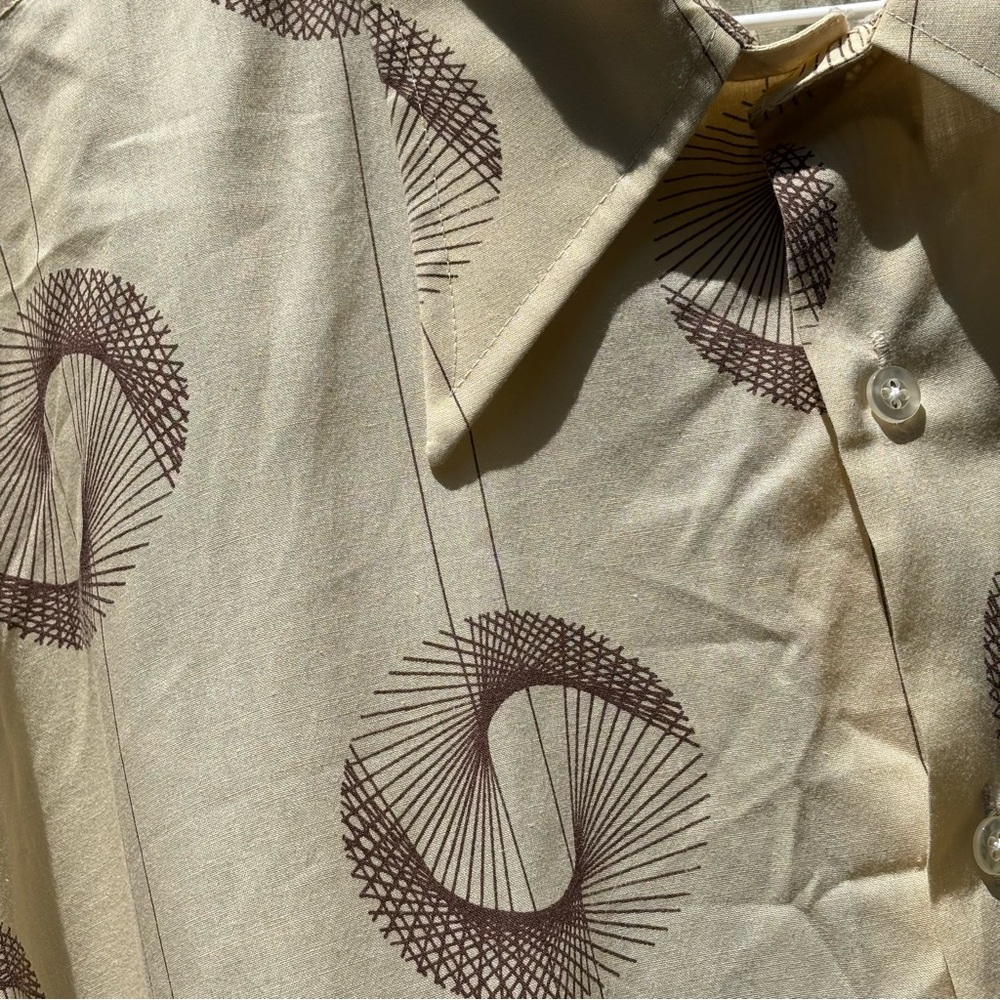 FRUIT OF THE LOOM—VTG Short-Sleeve Disco Shirt—XL—Golden Harvest—Geometric—VG